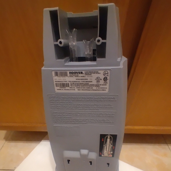 Parts for Hoover SteamVac spinbrush carpet cleaner. Model number F 5914 900 - Picture 15 of 15